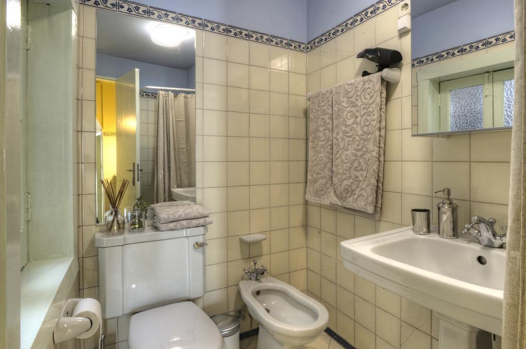 Stay Local In Alfama! Alice Central Home, Near River Lisboa Εξωτερικό φωτογραφία
