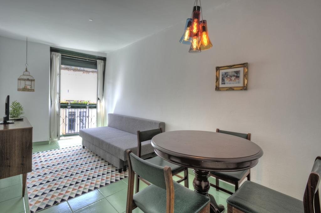 Stay Local In Alfama! Alice Central Home, Near River Lisboa Εξωτερικό φωτογραφία