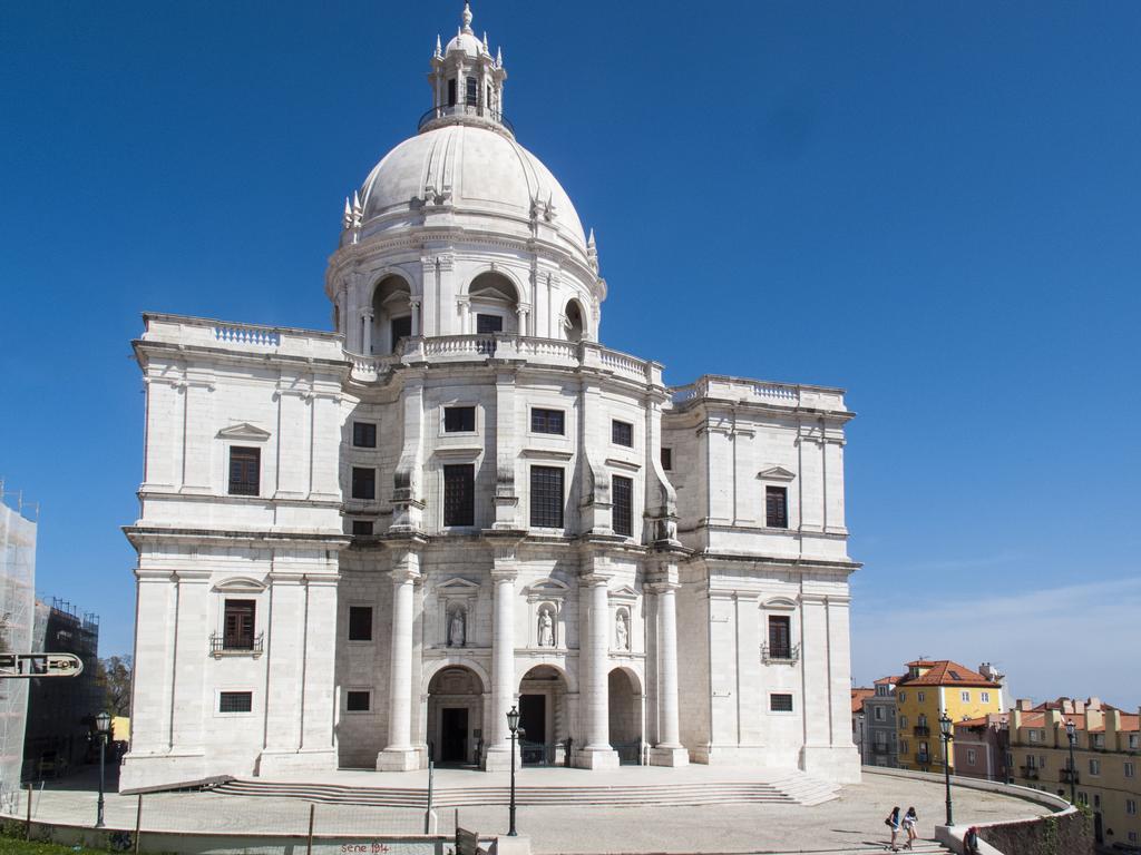Stay Local In Alfama! Alice Central Home, Near River Lisboa Εξωτερικό φωτογραφία